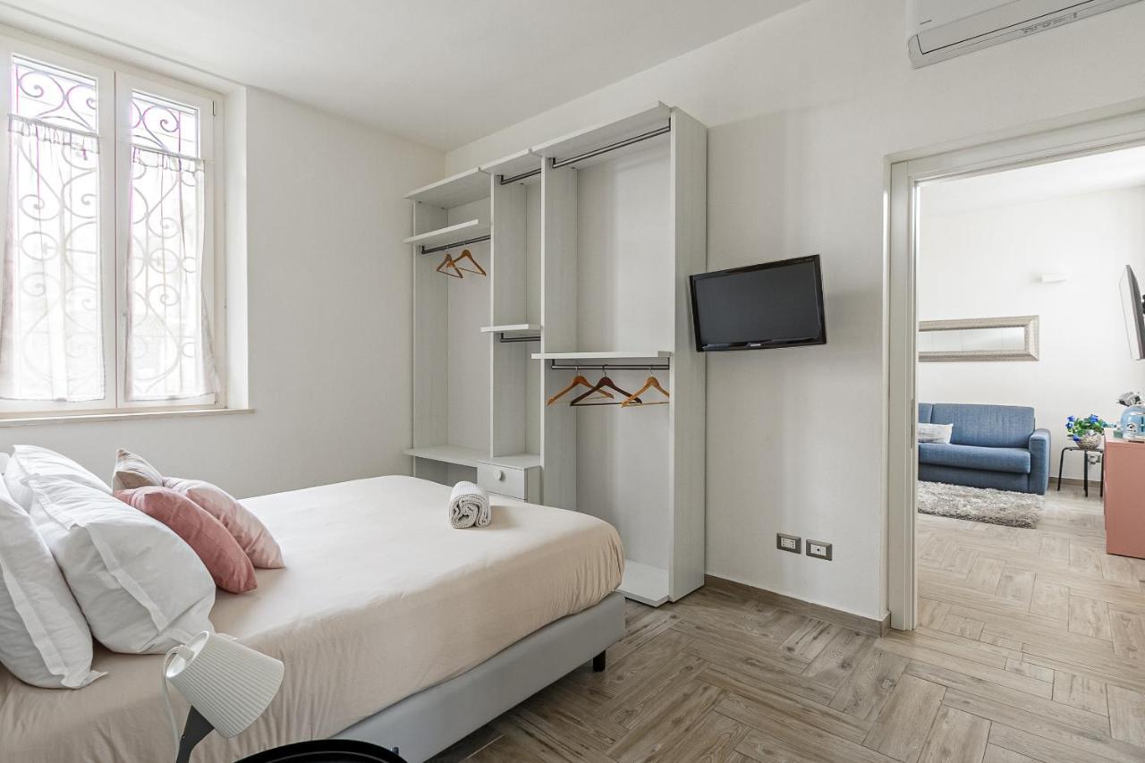 Al 33 Di Via Roma - Apartments Cardano Al Campo Buitenkant foto