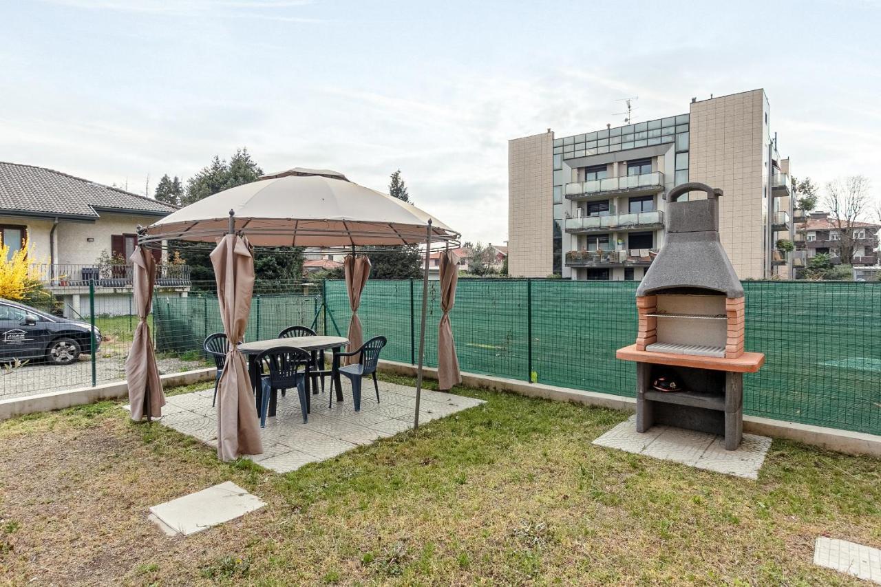 Al 33 Di Via Roma - Apartments Cardano Al Campo Buitenkant foto