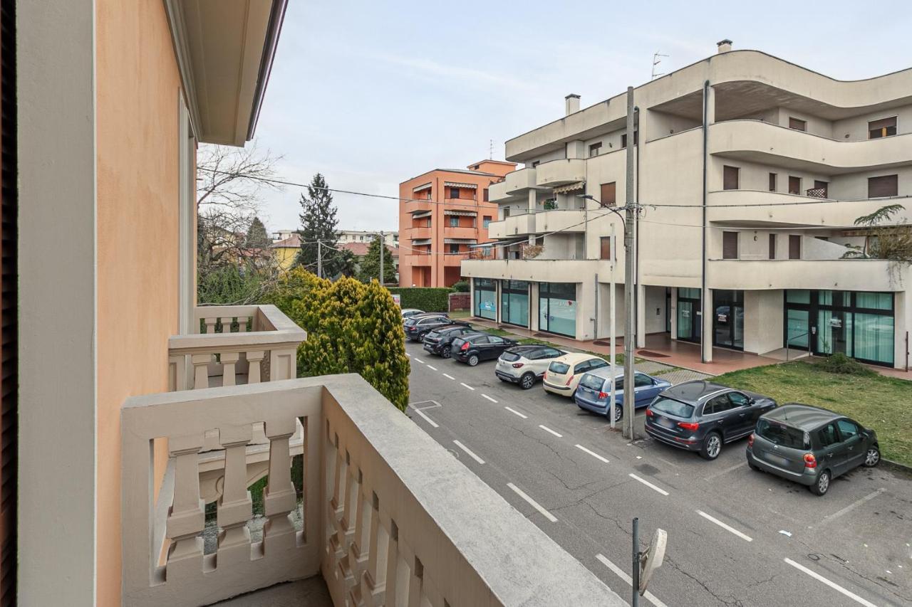 Al 33 Di Via Roma - Apartments Cardano Al Campo Buitenkant foto